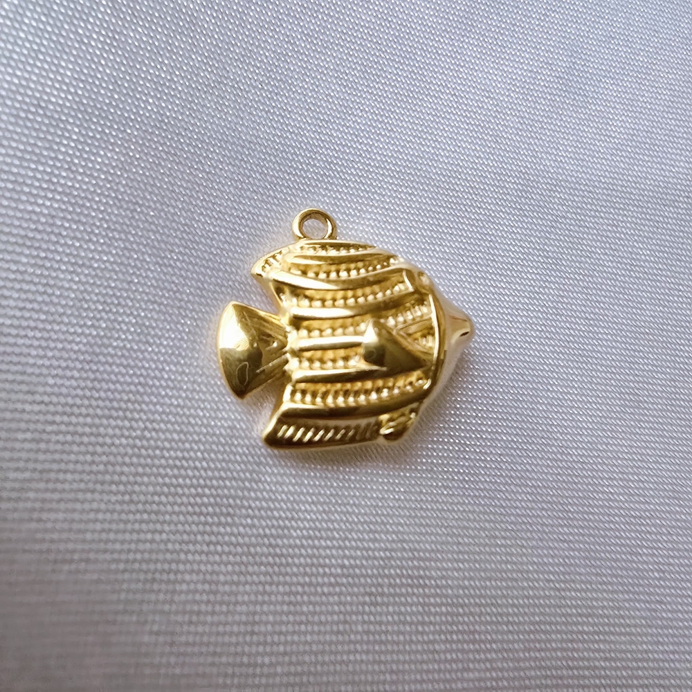 🏷NEW Non-tarnish Gold‎ Fish Charm Pendant - Women's Jewelry
